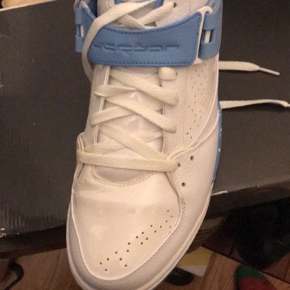 Jordan Flight 45 - Picture 3 of 5